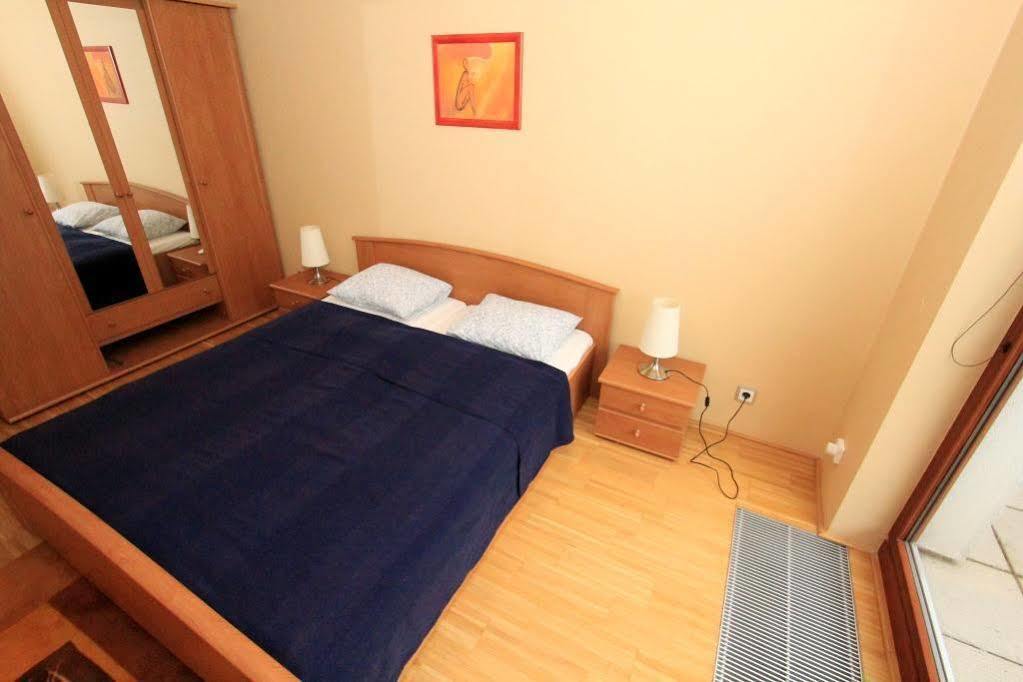 Luxury Apartment River Diamond Residence Praha Bagian luar foto