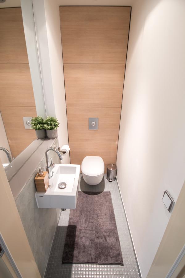 Luxury Apartment River Diamond Residence Praha Bagian luar foto